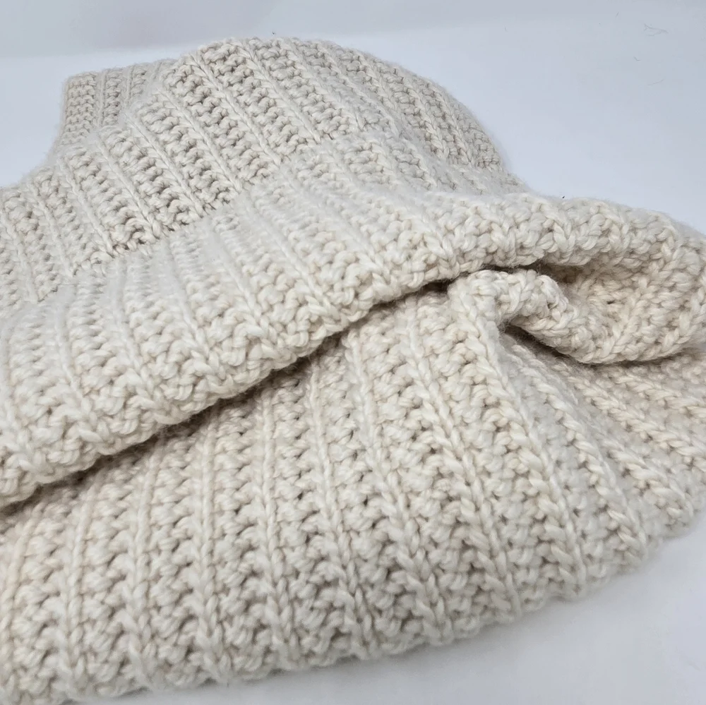 COACH CHUNKY KNIT INFINITY SCARF CREAM BIEGE LEATHER TAB KNITWEAR WOMEN OS COZY